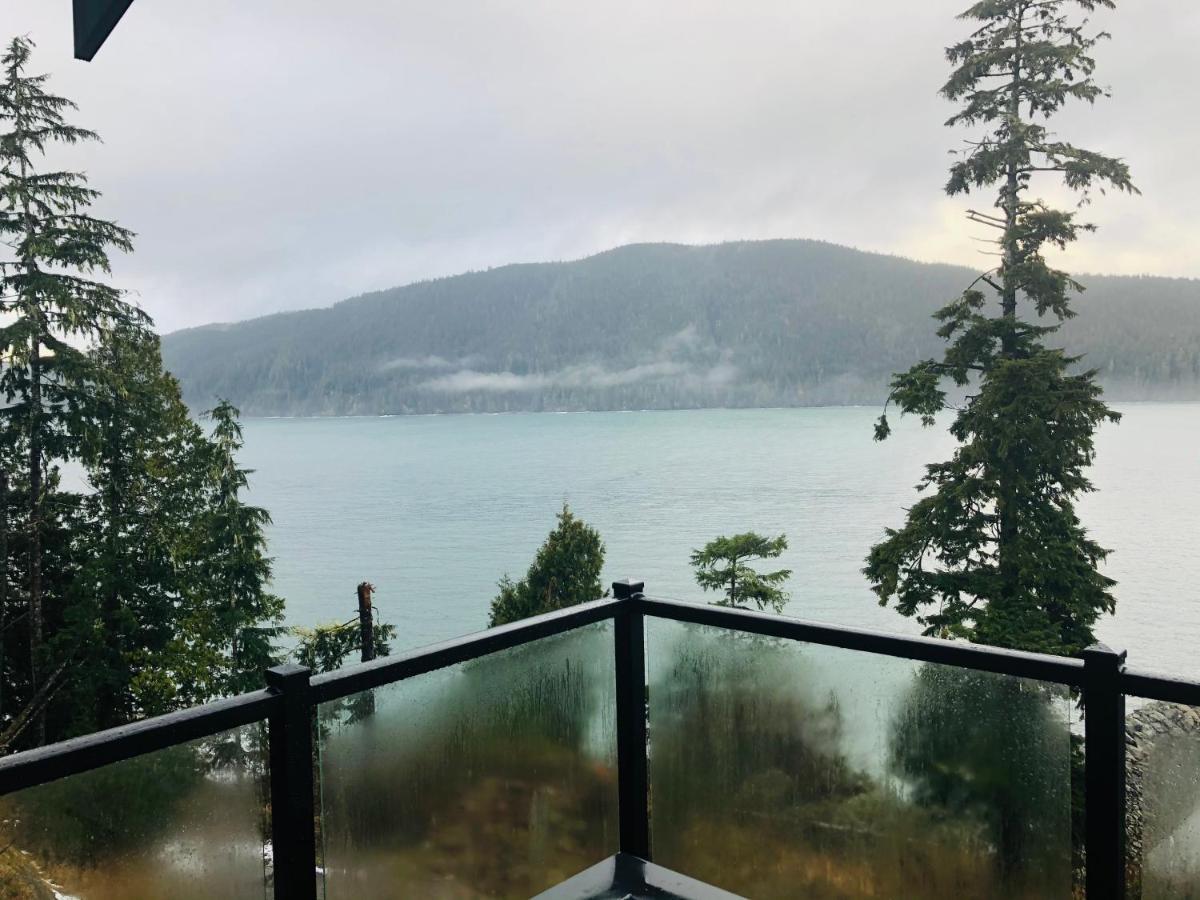 Sandy Feet Retreat Port Renfrew- Oceanfront 2Br Modern Cottage Exterior foto